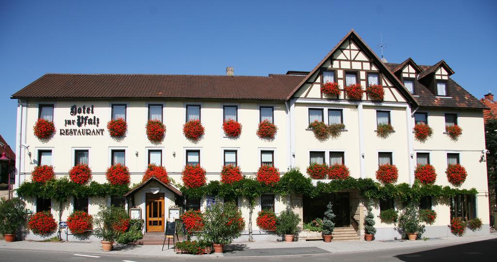 Hotel Zur Pfalz Kandel Kültér fotó