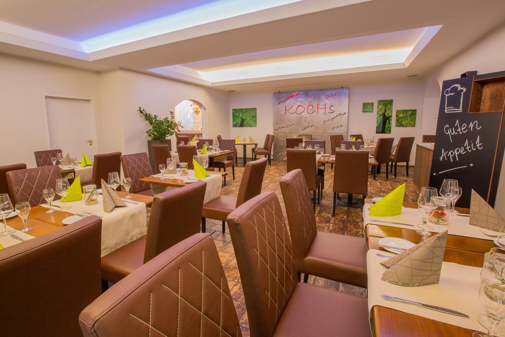 Hotel Zur Pfalz Kandel Kültér fotó